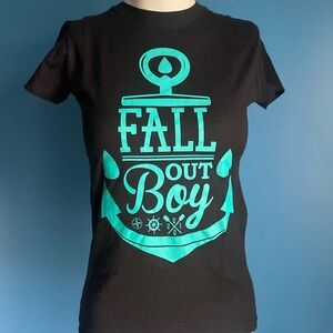 Fall Out Boy Women’s tee size small